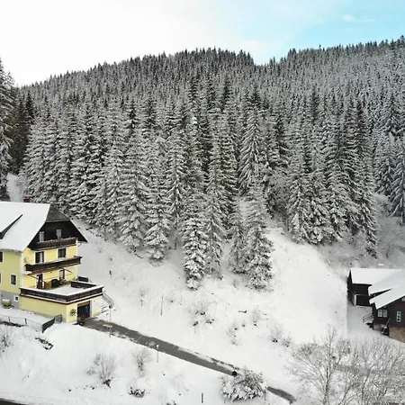 Gastehaus Zur Waldschule Daire