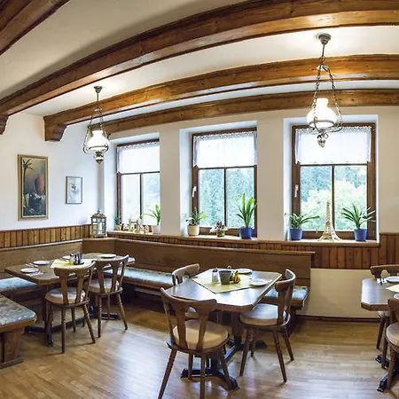 Gastehaus Zur Waldschule Krieglach